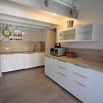 Jolie Maison De Renovee Et Climatisee, 5 Couchages, 2 Et Mezzanine, 100m De La Plage, Le Village De La Lrvm39