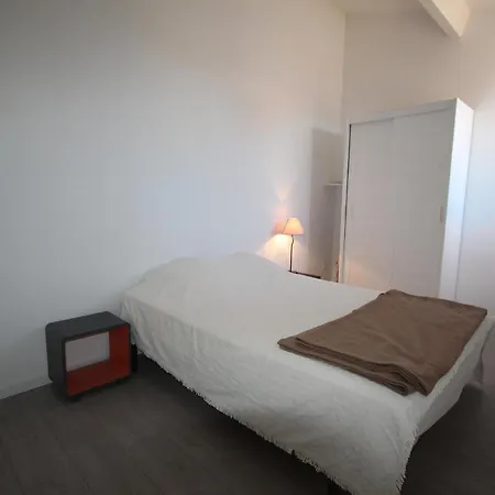 Jolie Maison De Renovee Et Climatisee, 5 Couchages, 2 Et Mezzanine, 100m De La Plage, Le Village De La Lrvm39