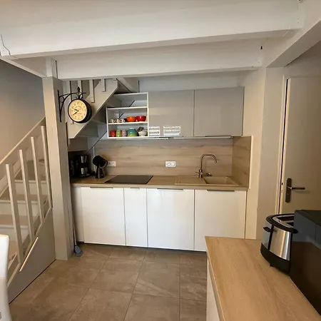 Jolie Maison De Renovee Et Climatisee, 5 Couchages, 2 Et Mezzanine, 100m De La Plage, Le Village De La Lrvm39 Villa *